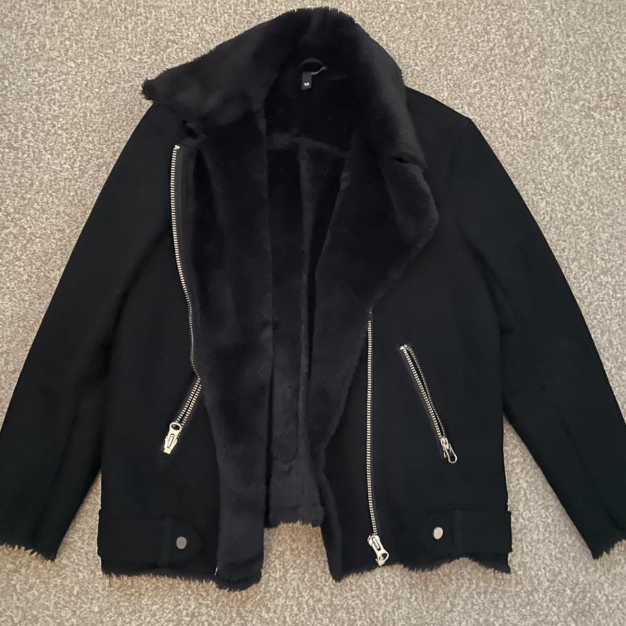 H&M Women's Black Coat Depop