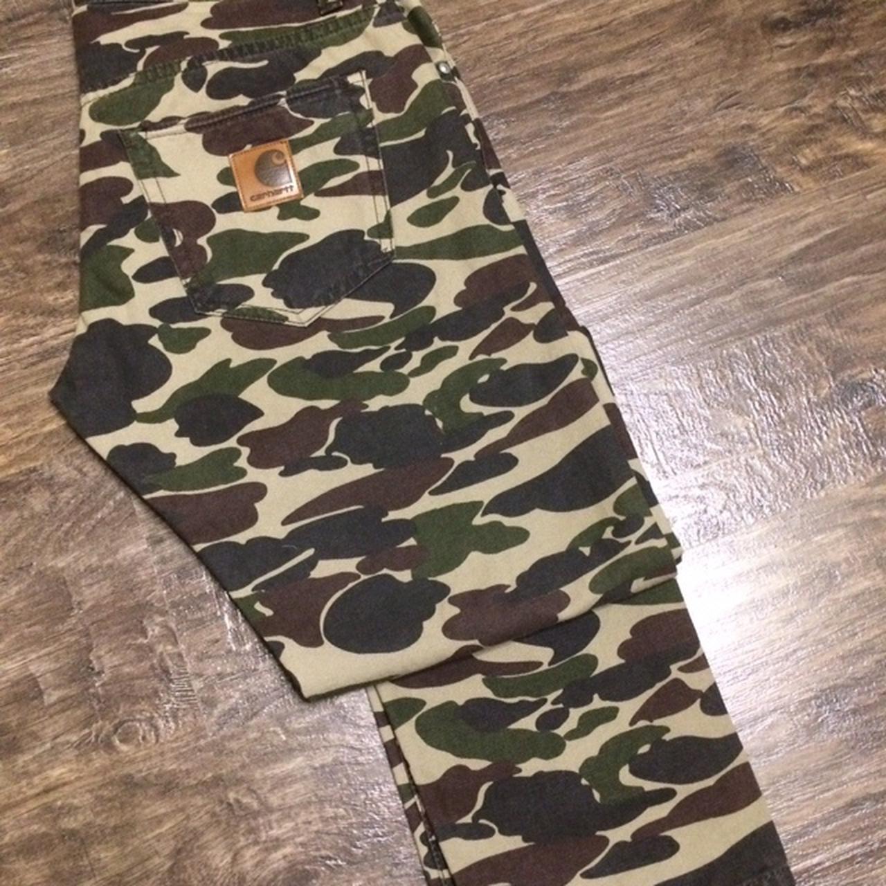 Carhartt hot sale camo trousers