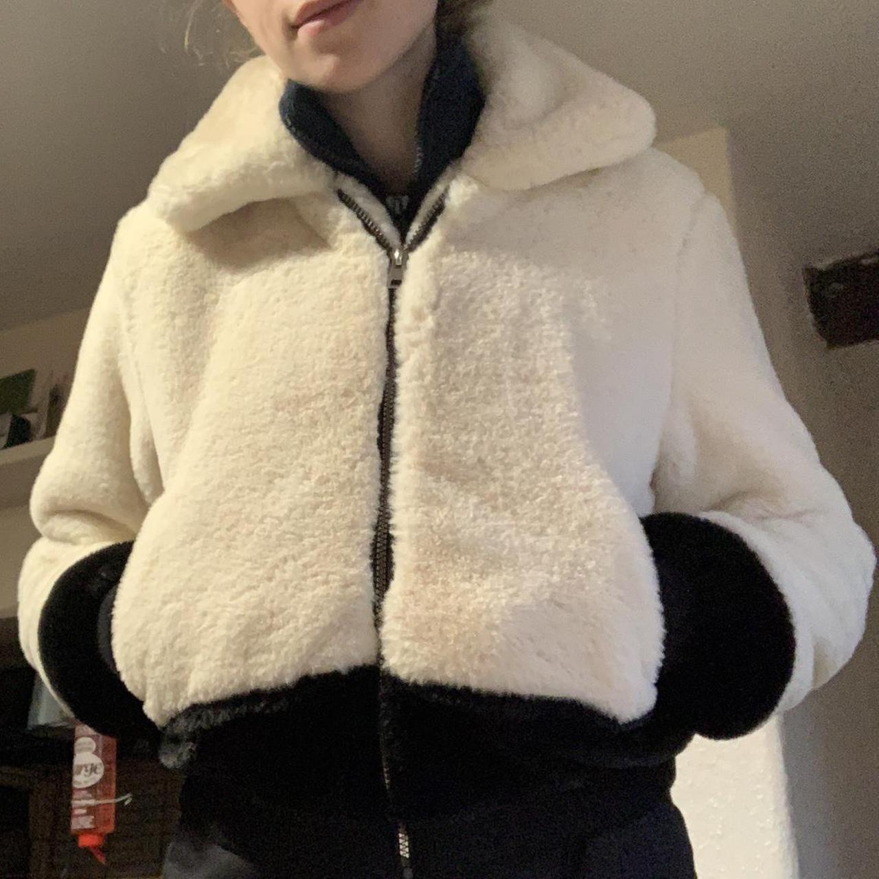 pull and bear fluffy jacket