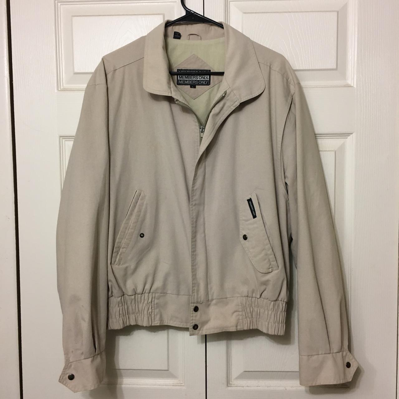 Members Only Men's Cream Jacket | Depop