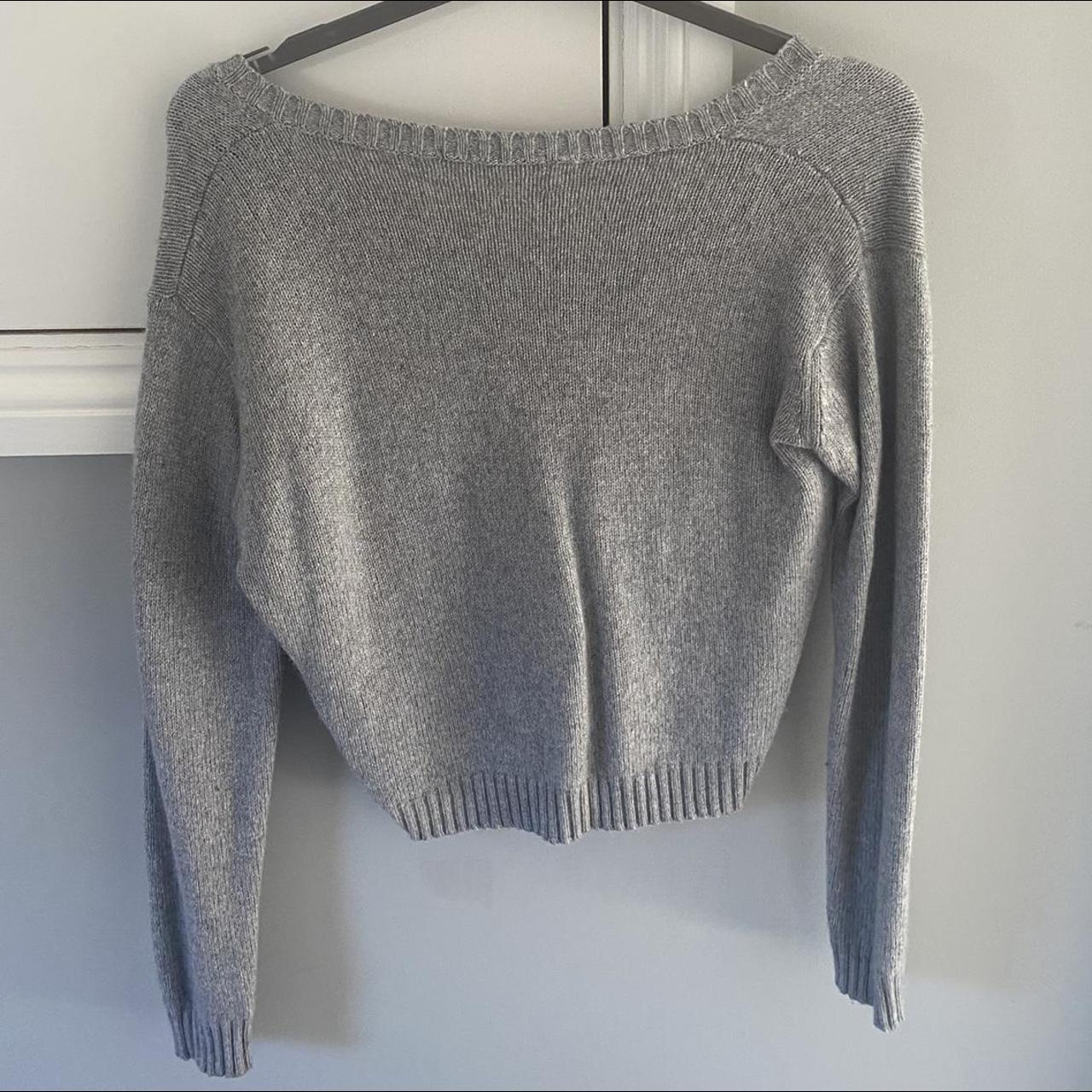 Brandy Melville Women's Grey Jumper | Depop