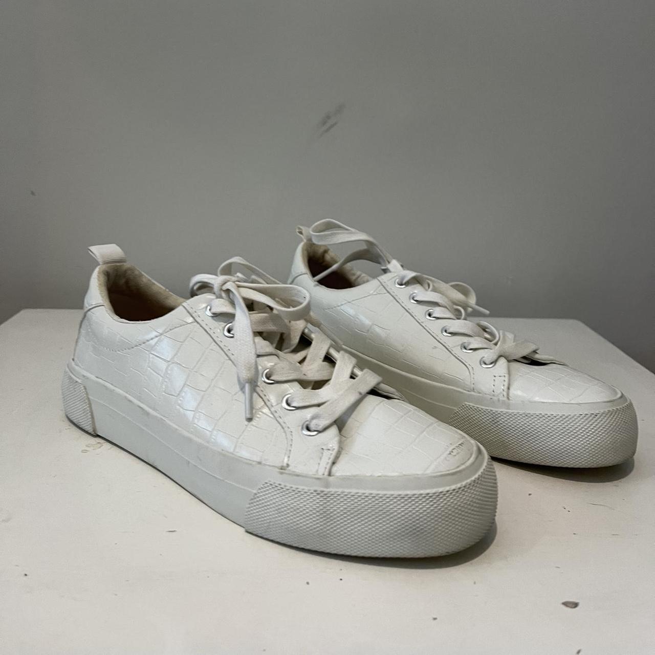 Zara Women's White Trainers | Depop