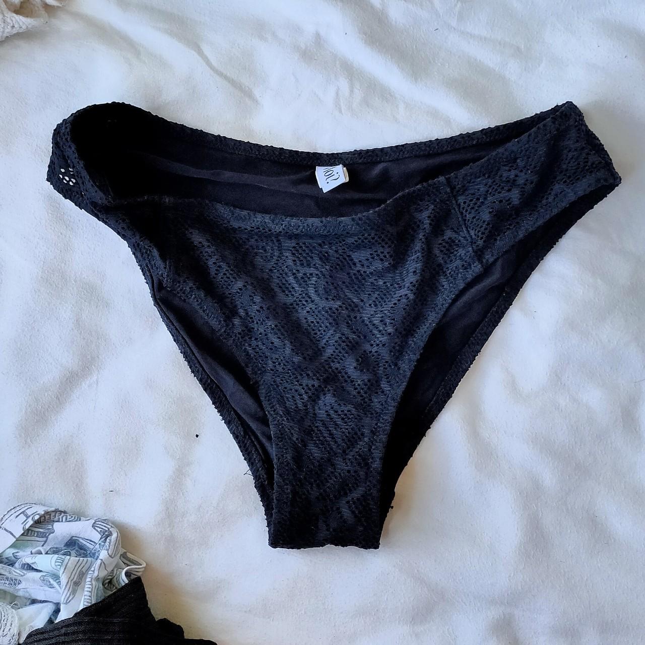 Cute black bikini bottoms Lace outer layer By pour... - Depop