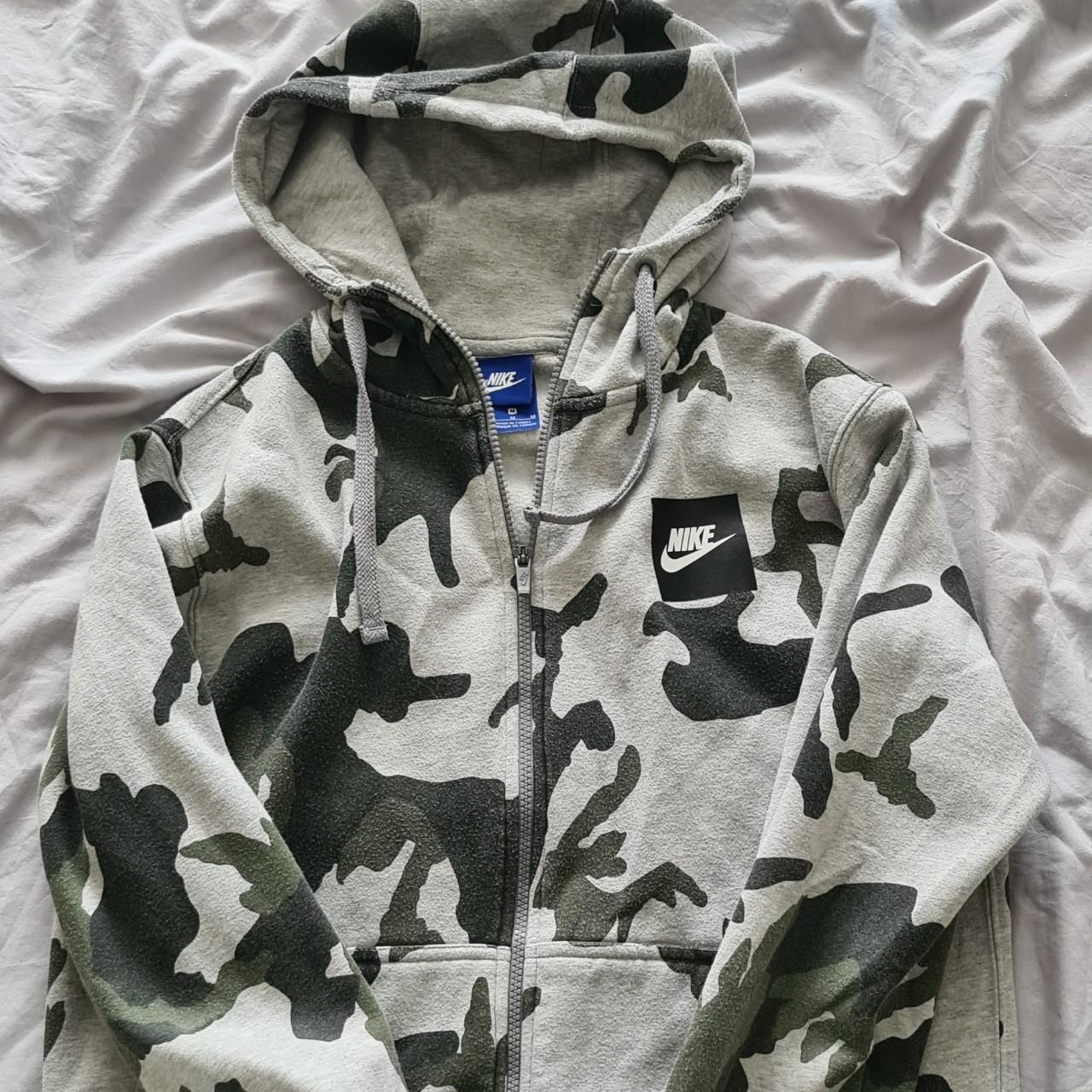 Mens Nike hoodie Size medium Bobbling all over Depop