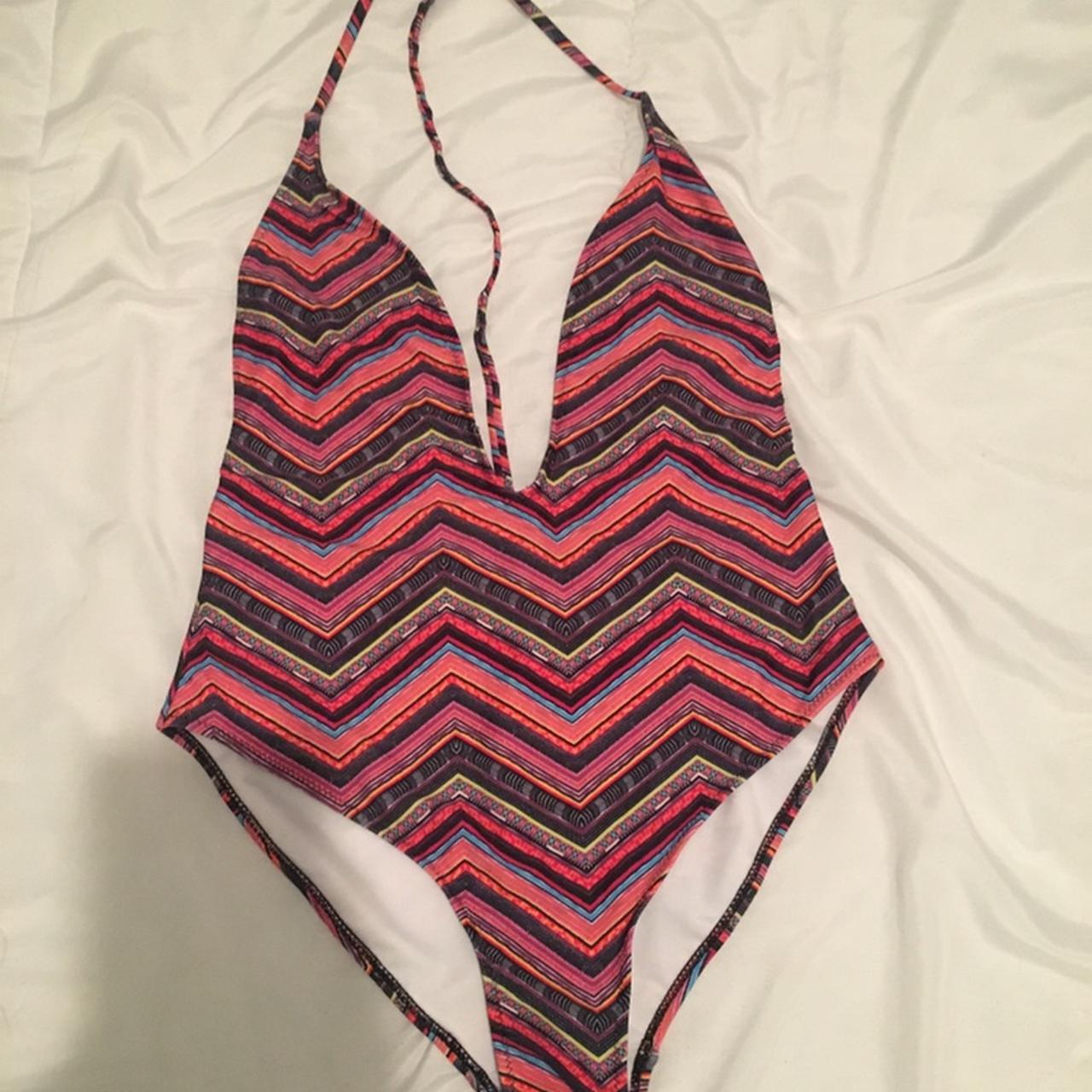 small supreme bathing suit top/ worn twice / good - Depop