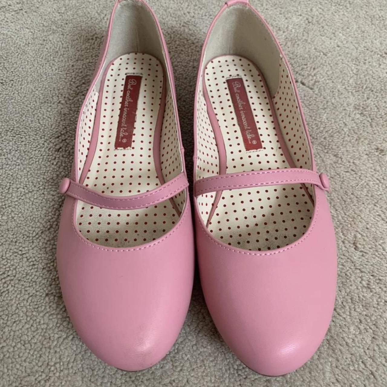 Women's Pink Balletshoes Depop