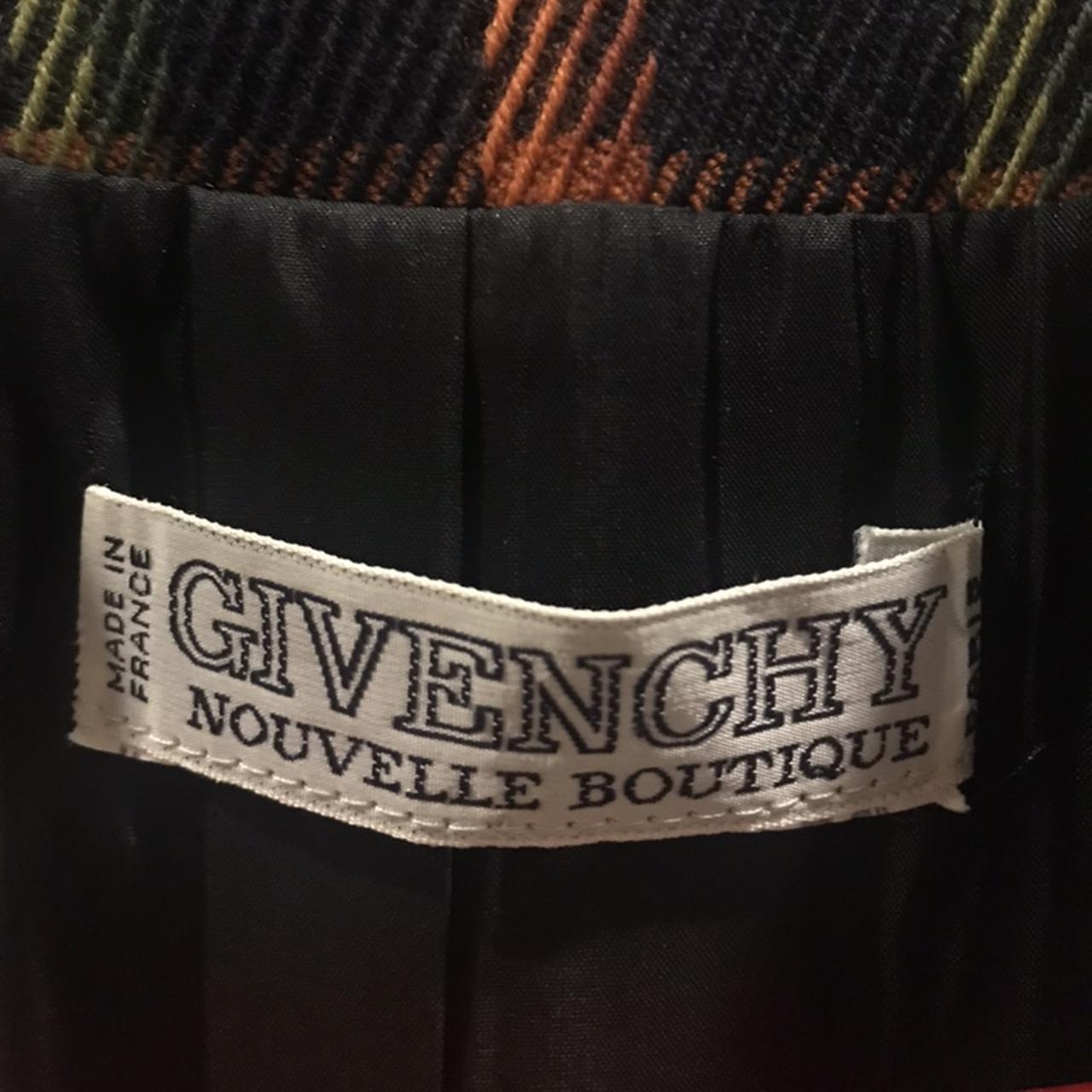 Beautiful vintage Givenchy Nouvelle Boutique blazer...