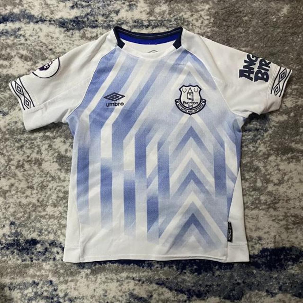 Kids Everton Football Club, Umbro 2018   2019 3rd - Depop