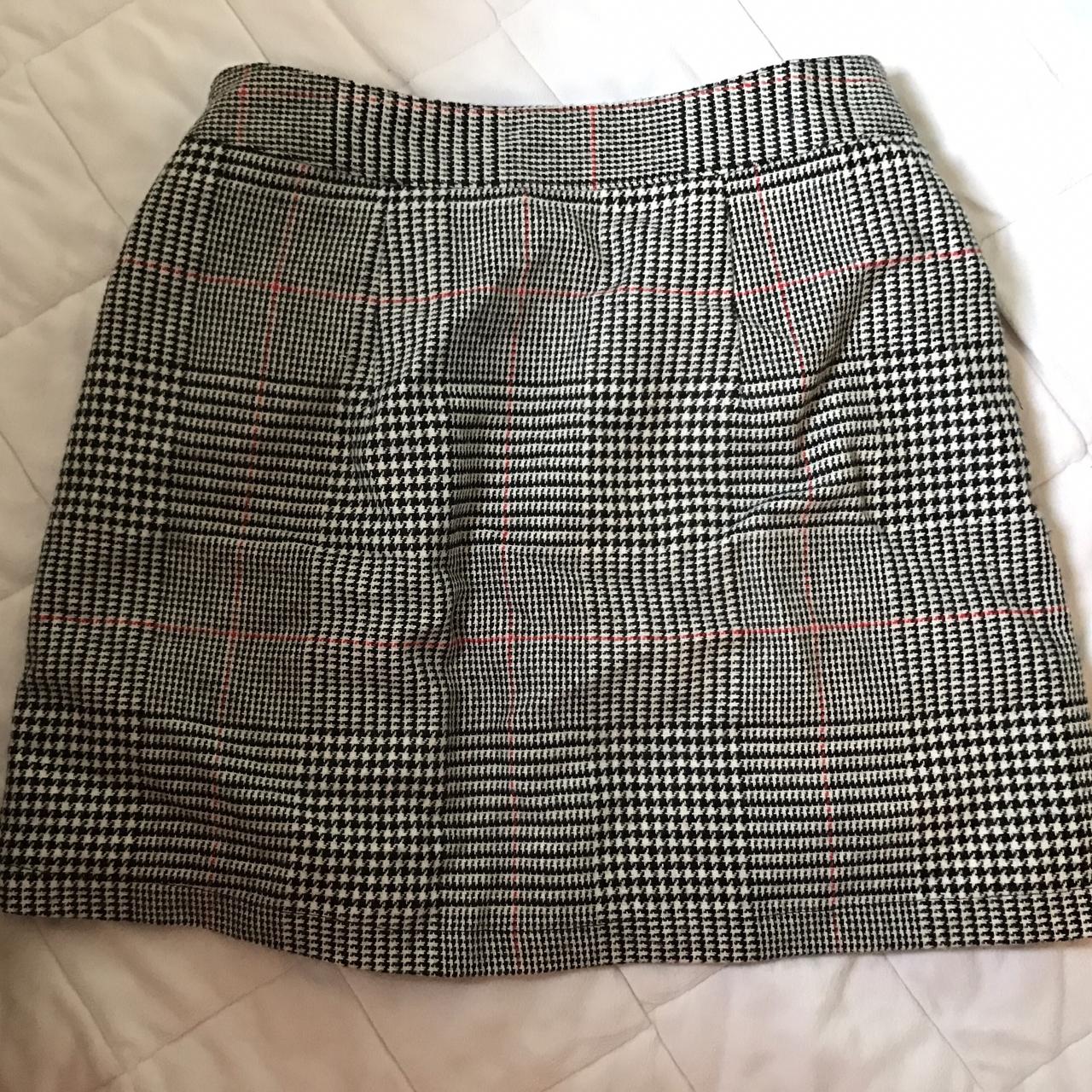 Front Zipper Mini Skirt. This Topshop mini skirt is... - Depop