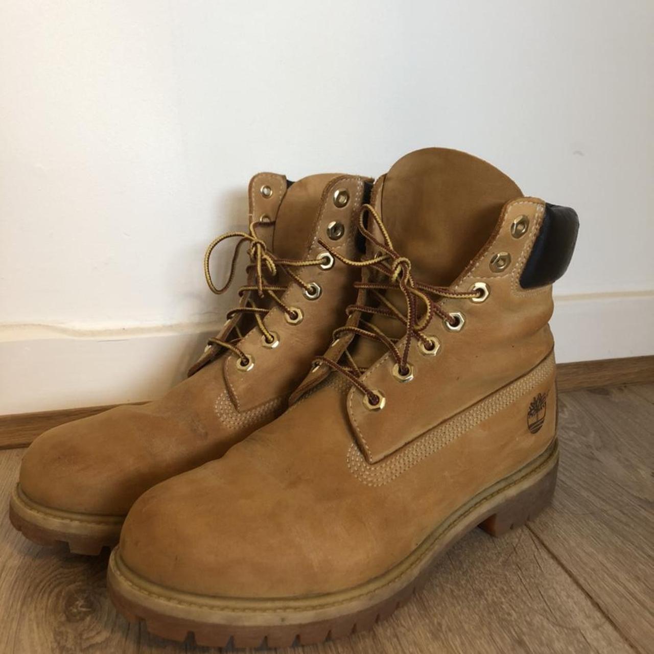 Mens original Timberland boots / size 9 / Great... - Depop