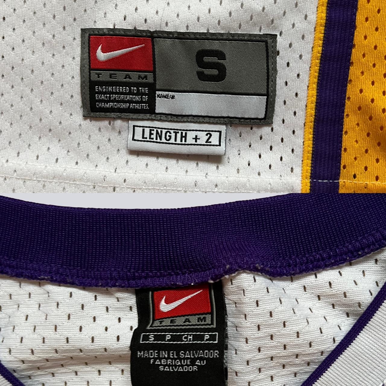 ▪️LA Lakers Jersey ▪️Men's White and Yellow Vintage - Depop