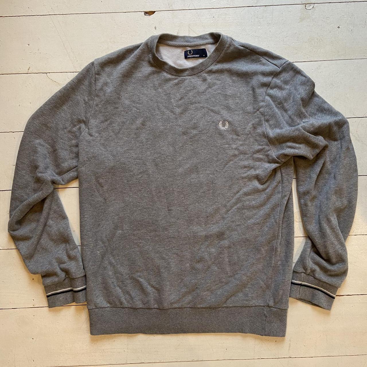grey fred perry sweatshirt