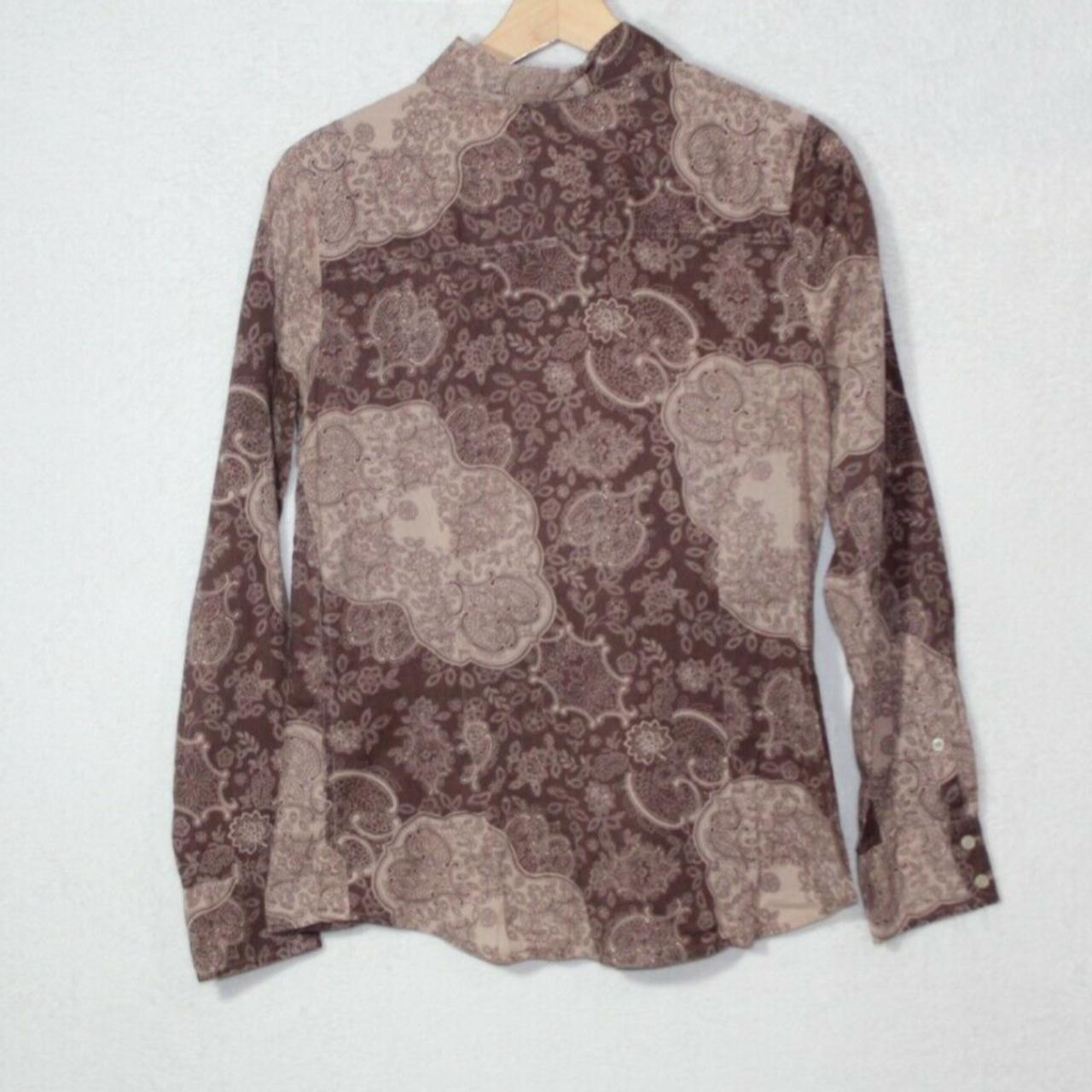 Y2K Gap womens button up shirt size S brown paisley... Depop
