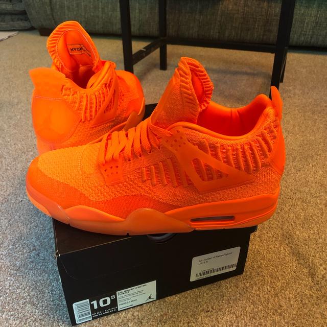 Orange jordan hot sale 4 flyknit