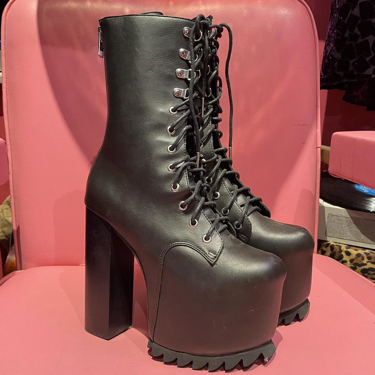 cute black platform boots