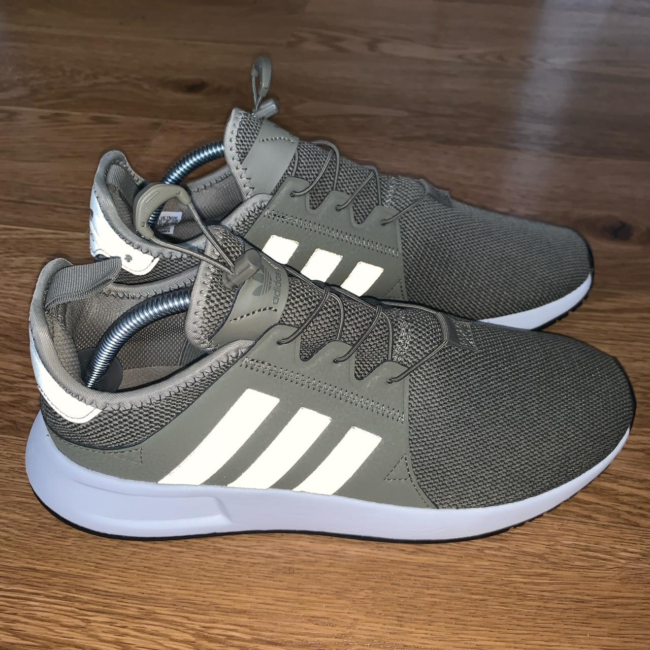 Khaki Adidas laceless running trainers, size 8. In... - Depop