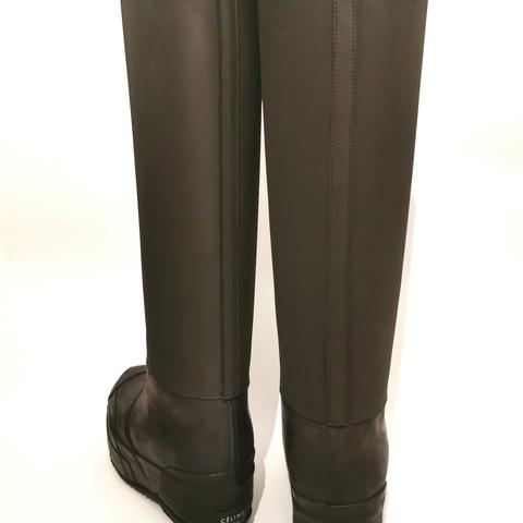 Brand new item, neverworn! #Celine Planet Rubber | Depop