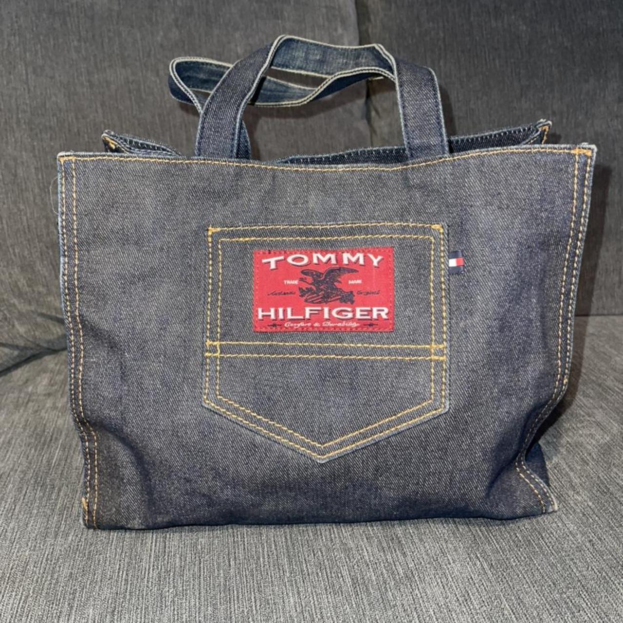 Tommy Hilfiger Women's Navy and Red Bag | Depop