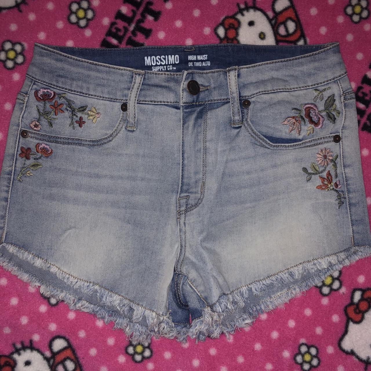 Product Image 2 - Floral Shorts! 

Raw hem. 
Perfect