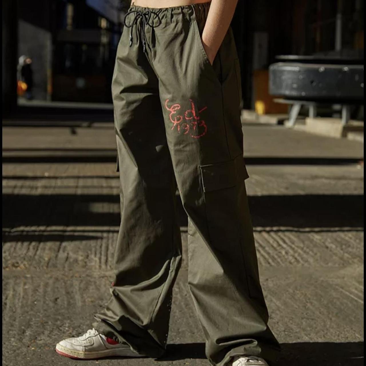 urban outfitters cargo trousers