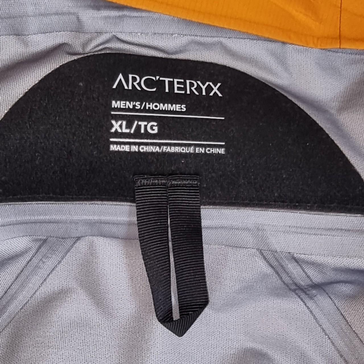 Arc'teryx shell jacket size XL fits smaller - Depop