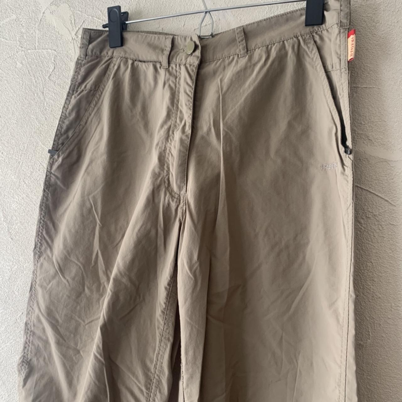 Product Image 1 - Vintage Trespass Outdoor Pants
No flaws
Size