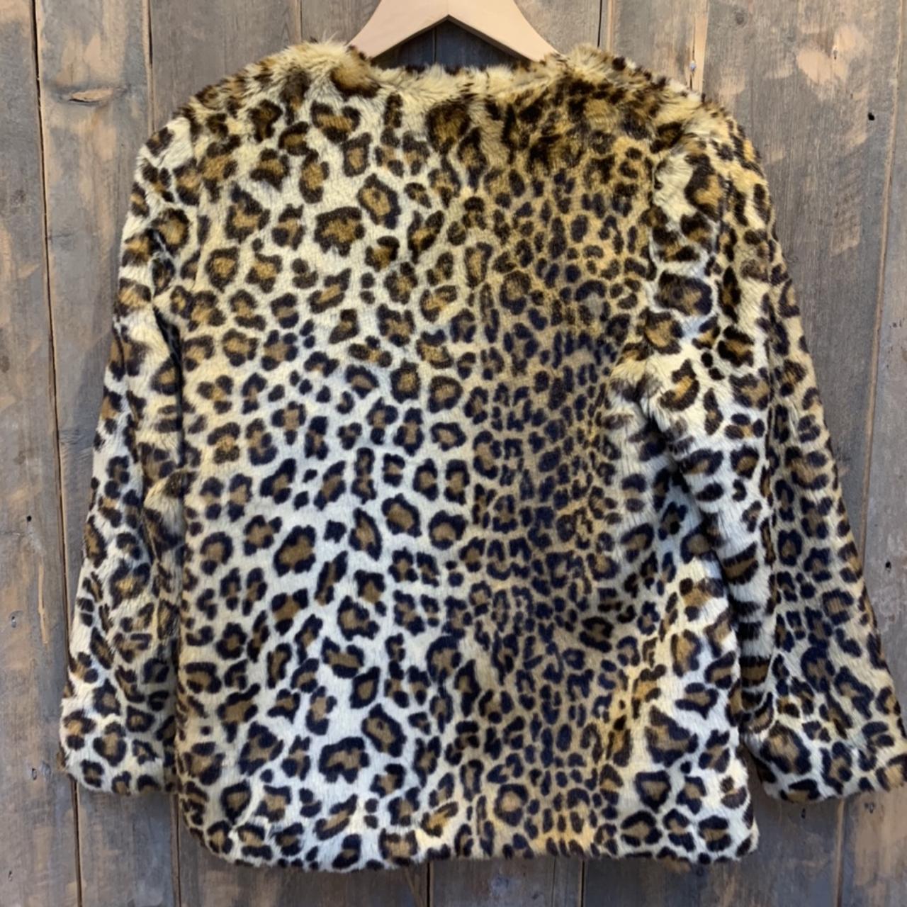 Leopard print Zara jacket 🐆🐆 Zara girls but fits... - Depop