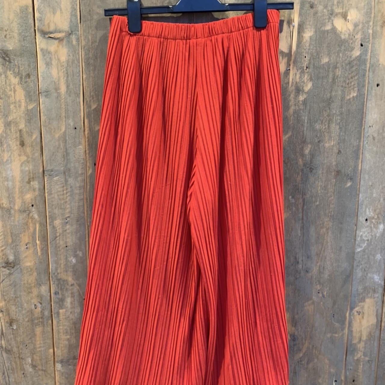 Zara pleated red trousers ️ ️ Size is 13/14 but... - Depop