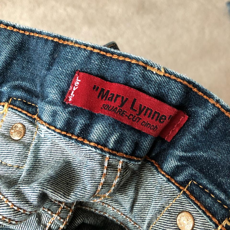 Levi “Mary Lynne” jeans. Great condition. Square cut... - Depop