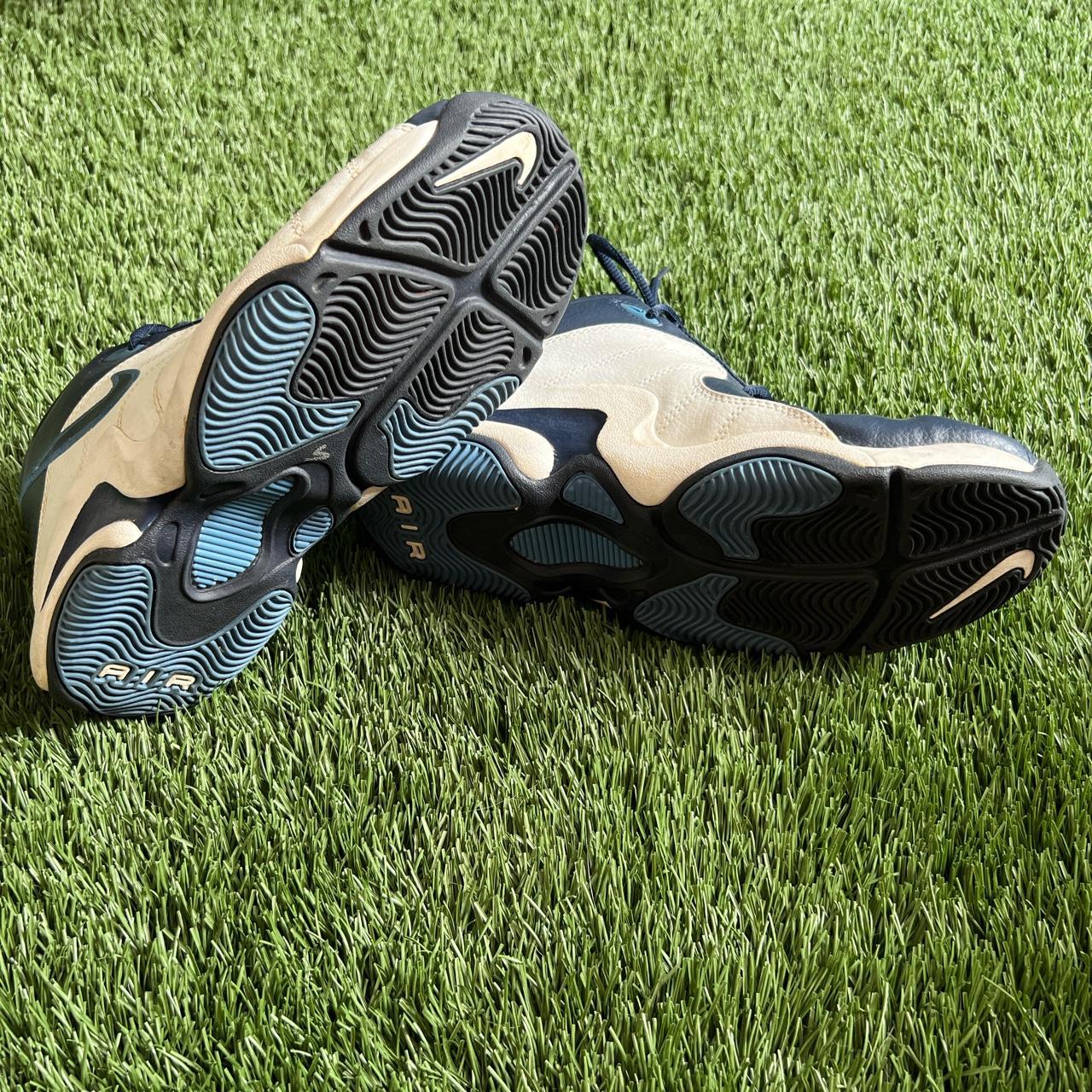 year 2000 nike shoes