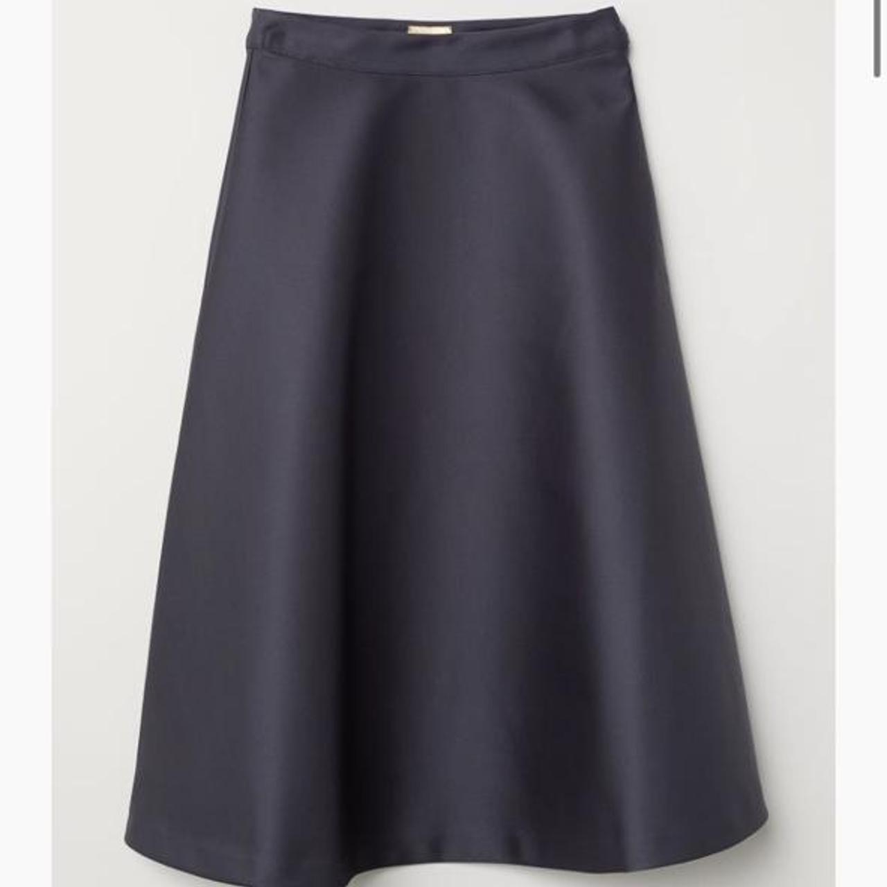 H&M Women's Grey Skirt Depop