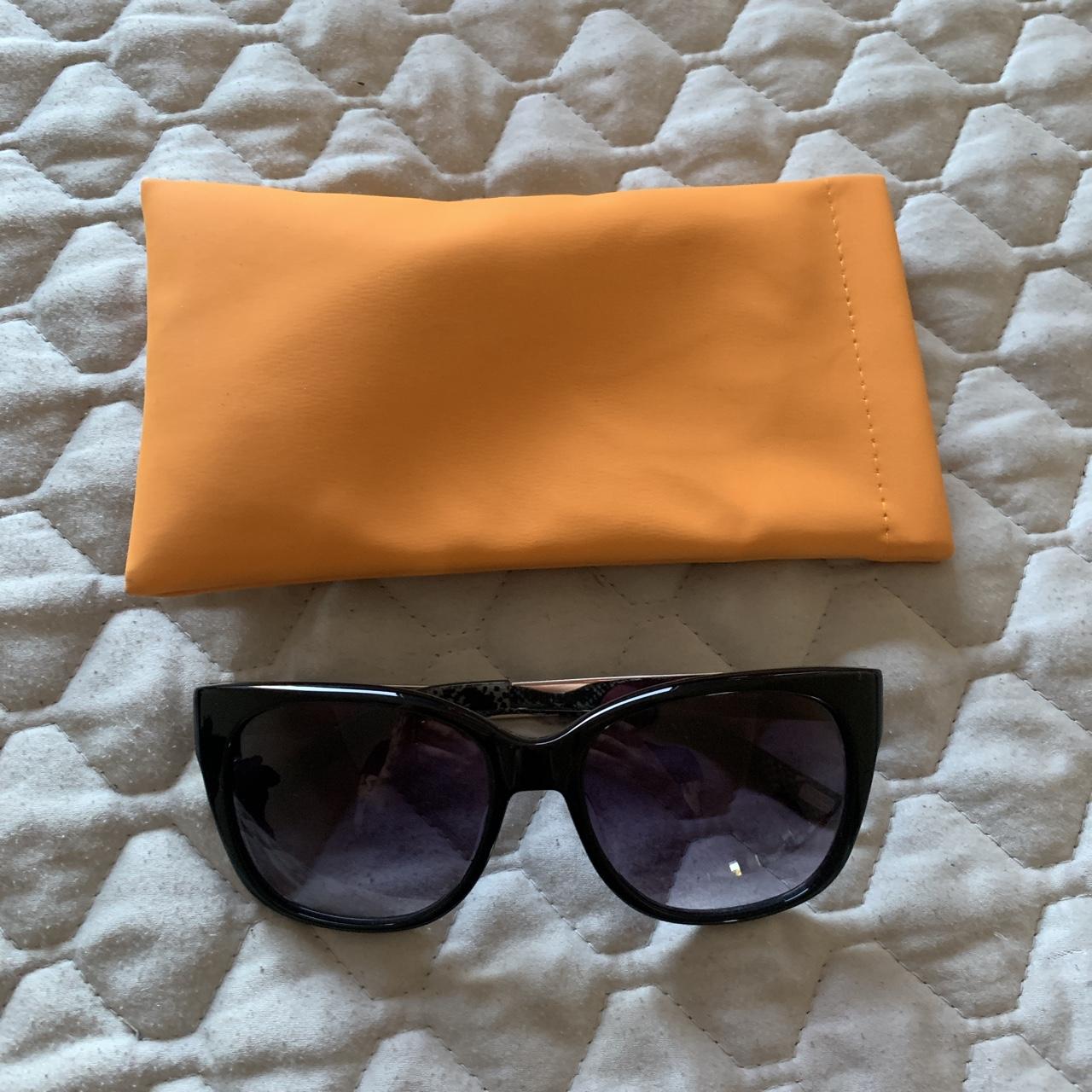 Charlie Brown Sunglasses Never worn Polarized - Depop