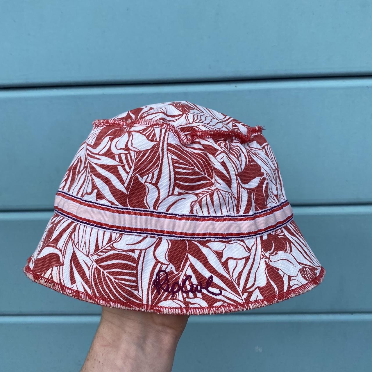 Vintage Ripcurl Bucket Hat One Size Fits slightly... Depop