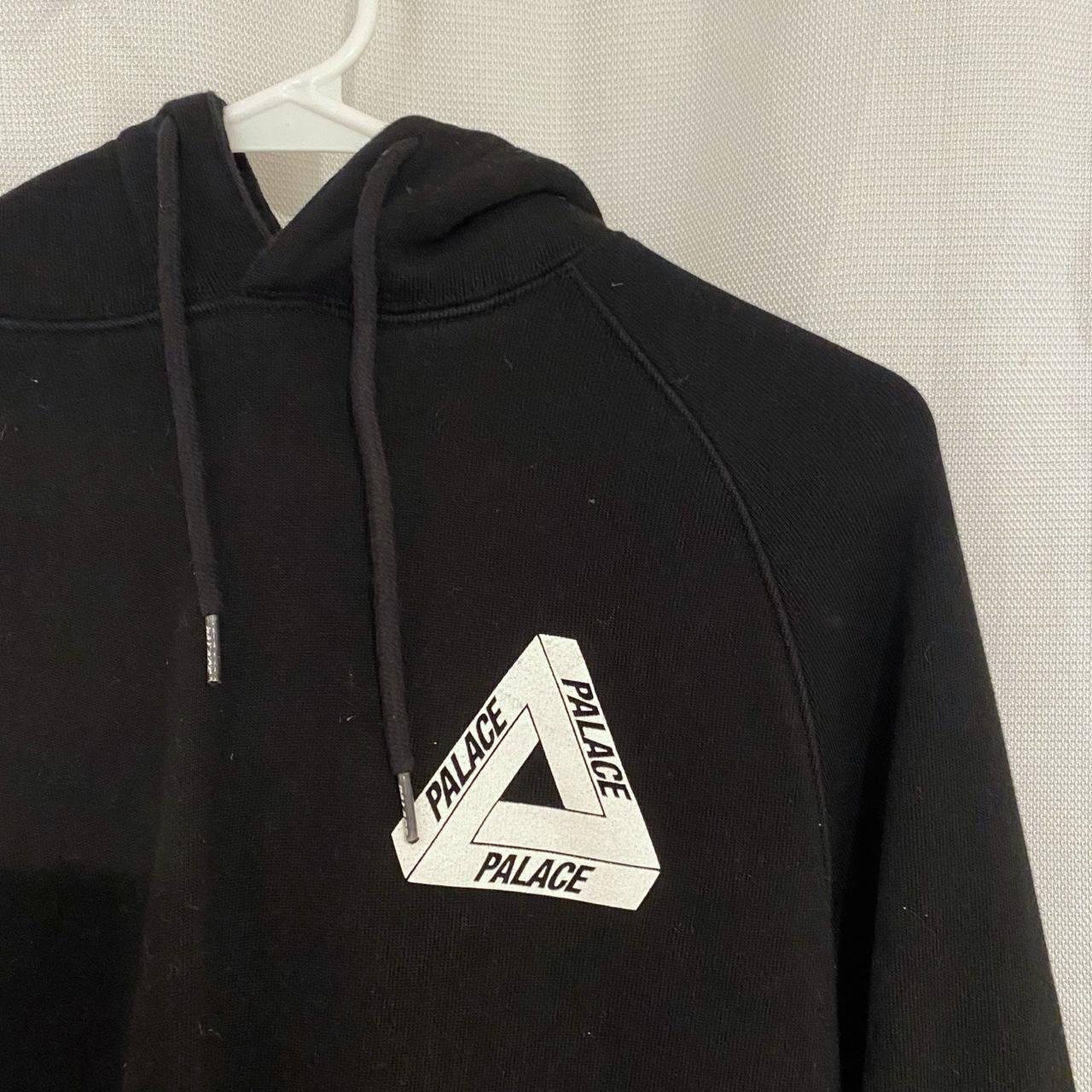 Palace tri crib hoodie 🌁 - from ultimo 2016... - Depop