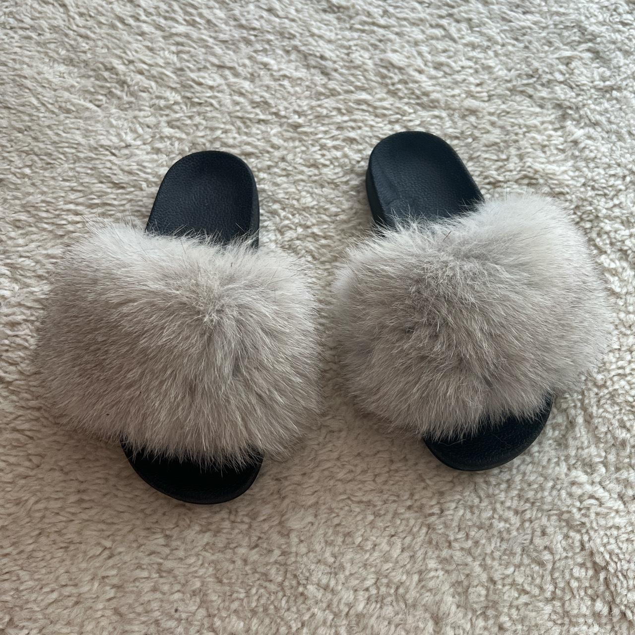 Gray best sale fur slides