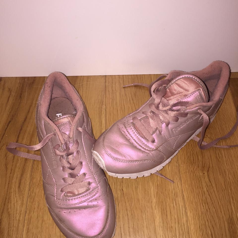 Reebok hot sale pink metallic