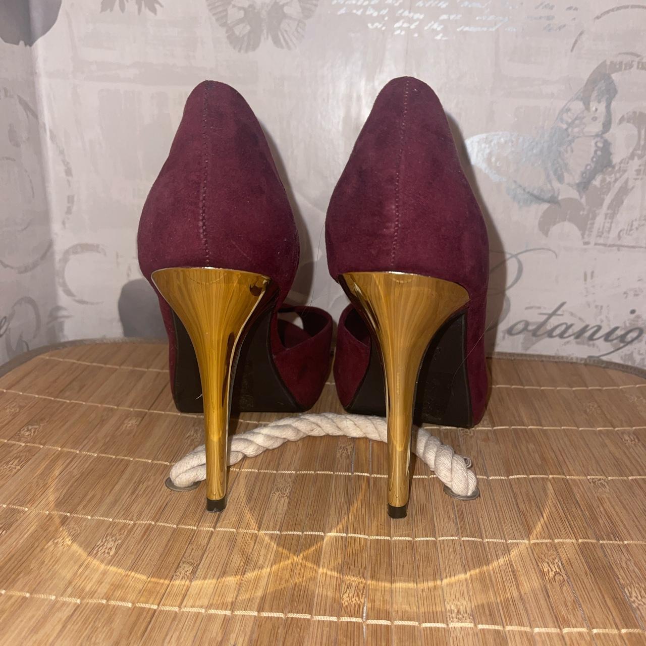 New look Burgundy peep toe platform heel with gold... - Depop