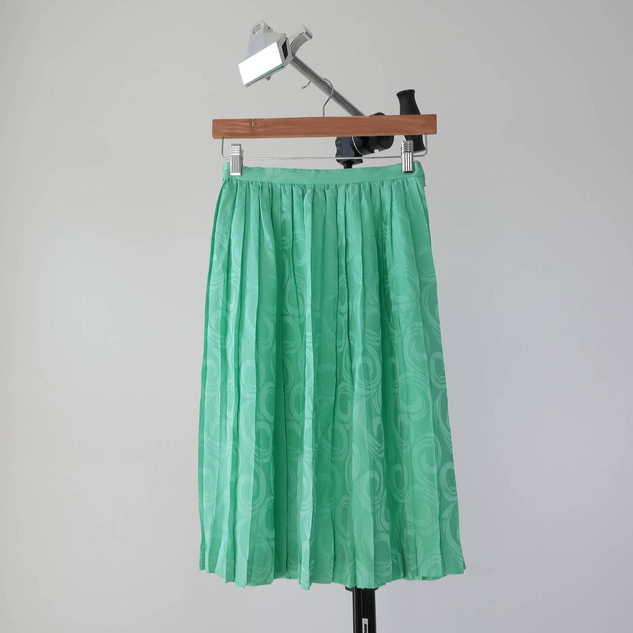 Product Image 1 - pleated silk skirt | vintage