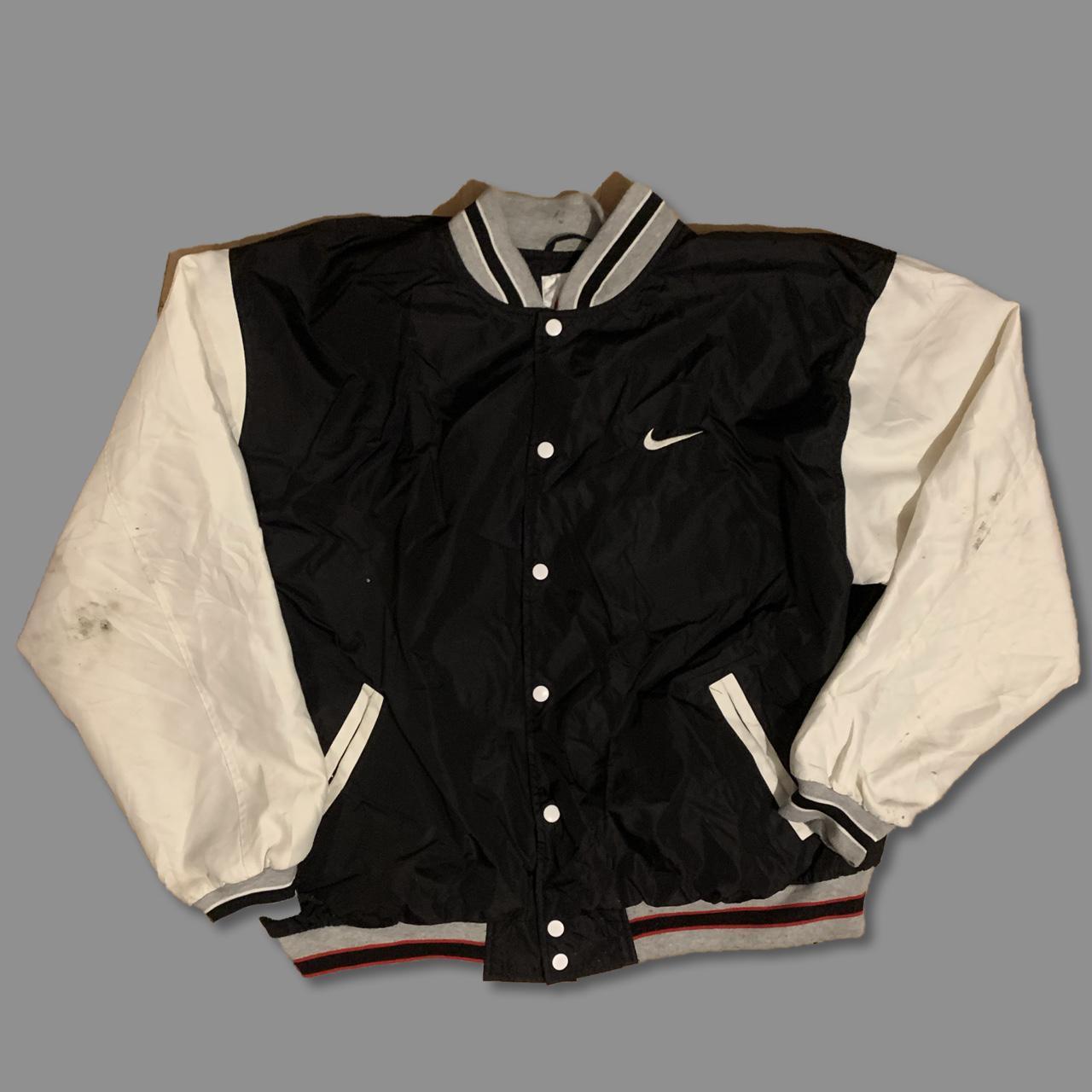 nike vintage bomber