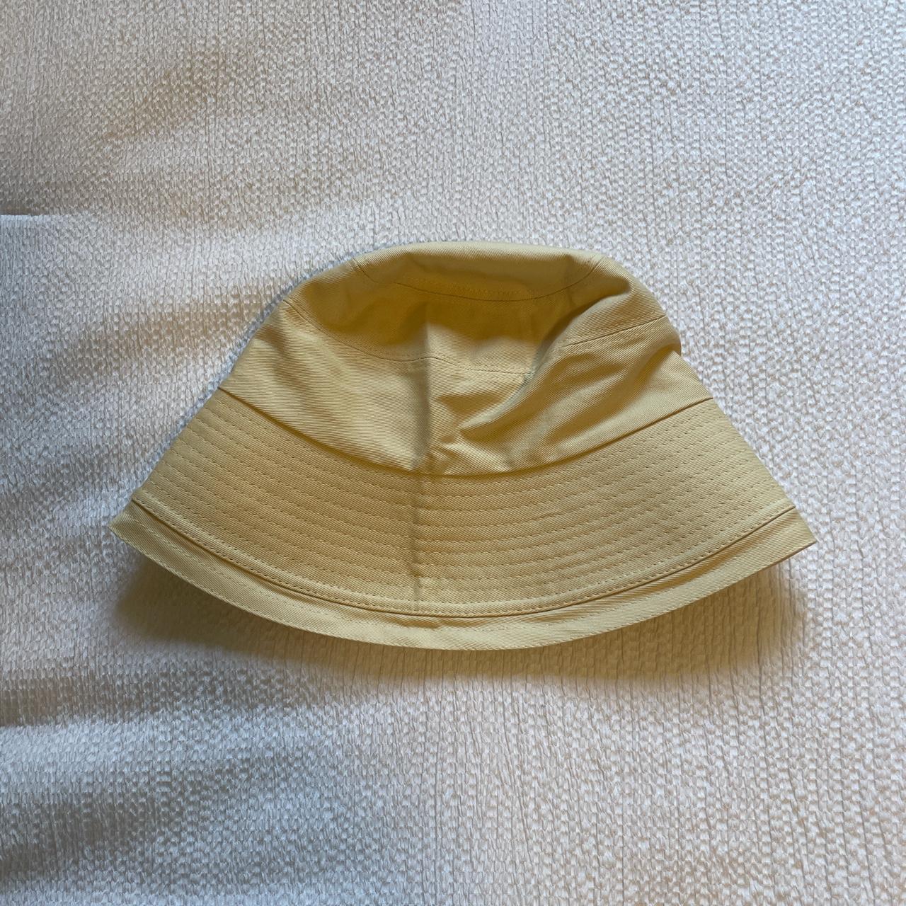 SUPREME TAN BUCKET HAT BRAND NEW never worn, only - Depop