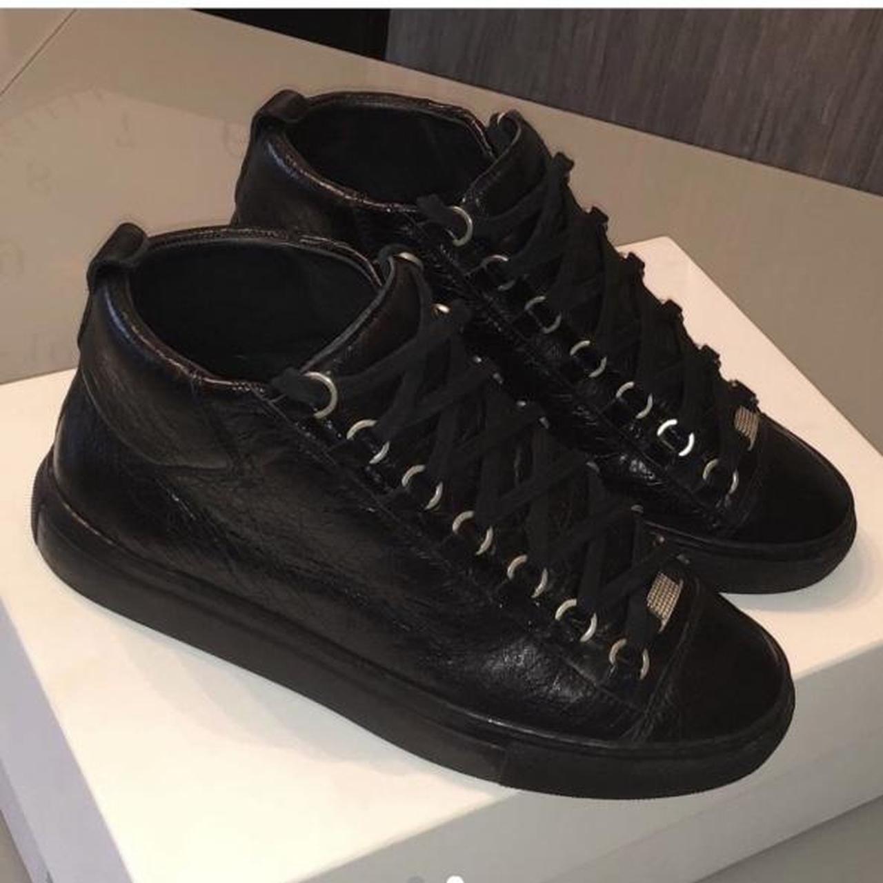 Balenciaga arena’s black Selling cause too small - Depop