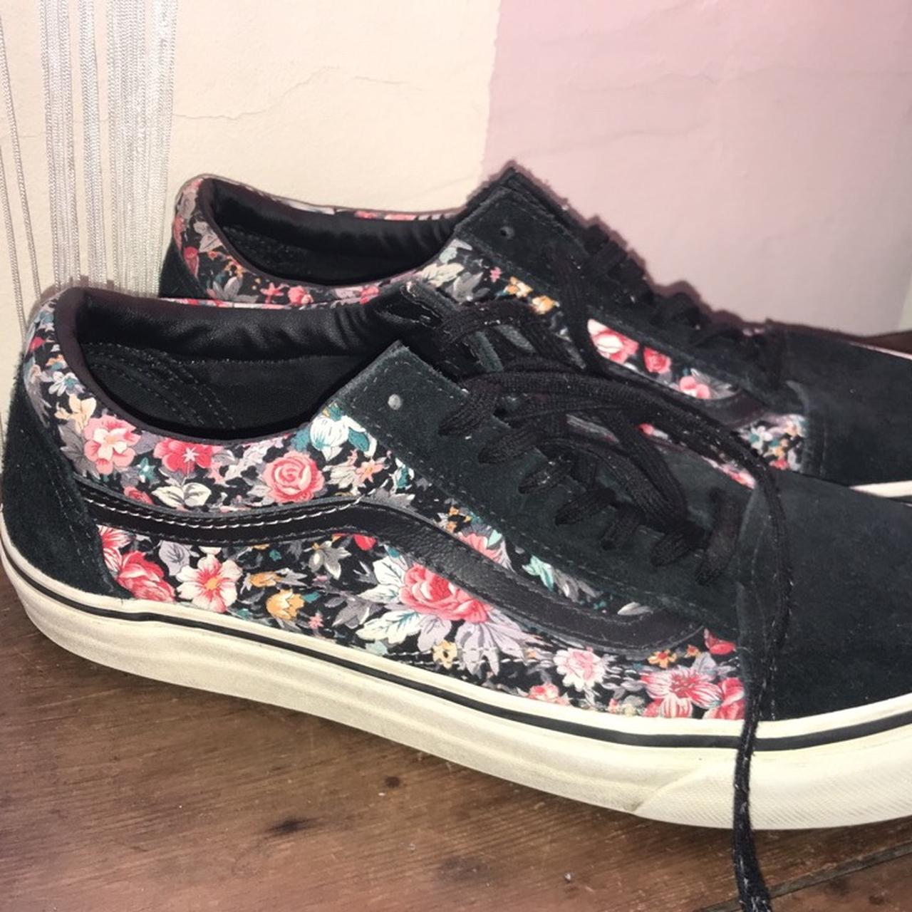 Vans multi sale floral