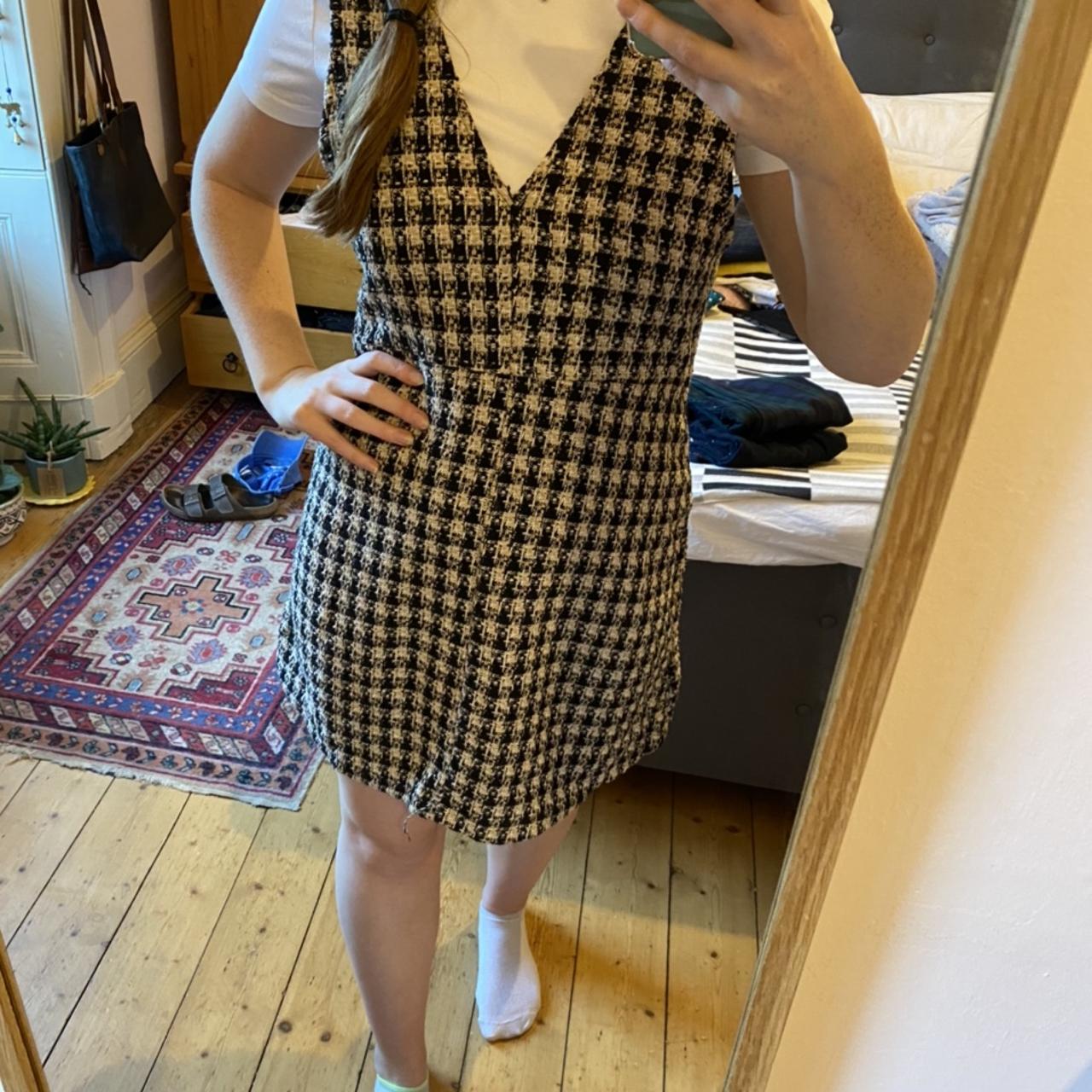 Primark checked dress • Really nice thick Depop