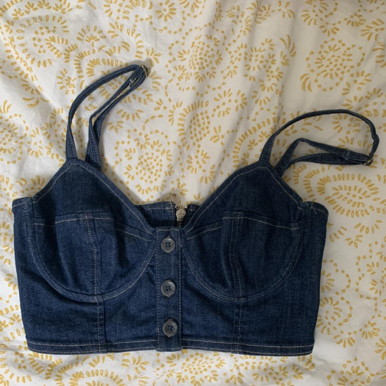 Guess Women's Vest Depop