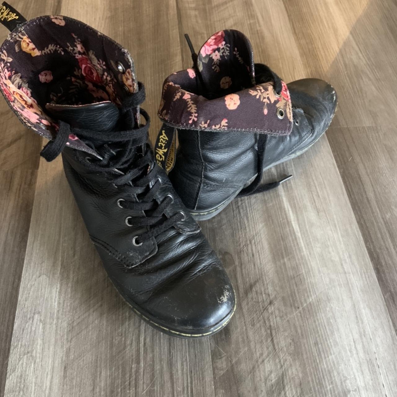 Doc martens floral inside online