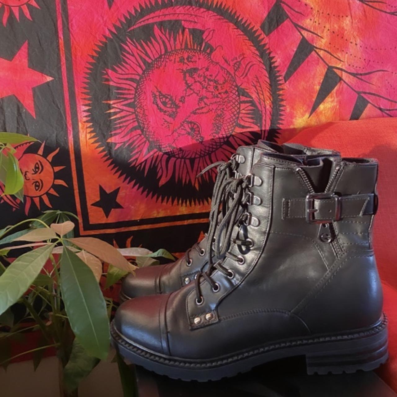 guess black combat boots