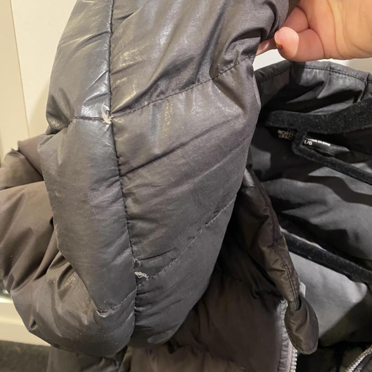 The North Face 550 Black puffer perfect for spring... - Depop