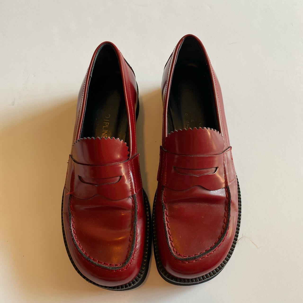 Donald Pliner Women's Red and Burgundy Loafers | Depop