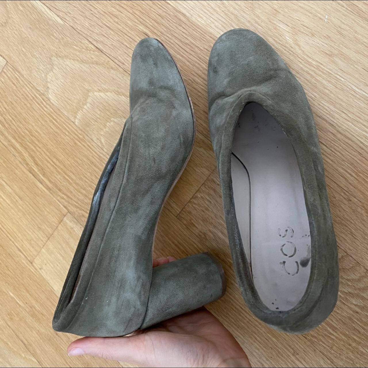 COS green suede block heels Size 40 / Fits a US... - Depop