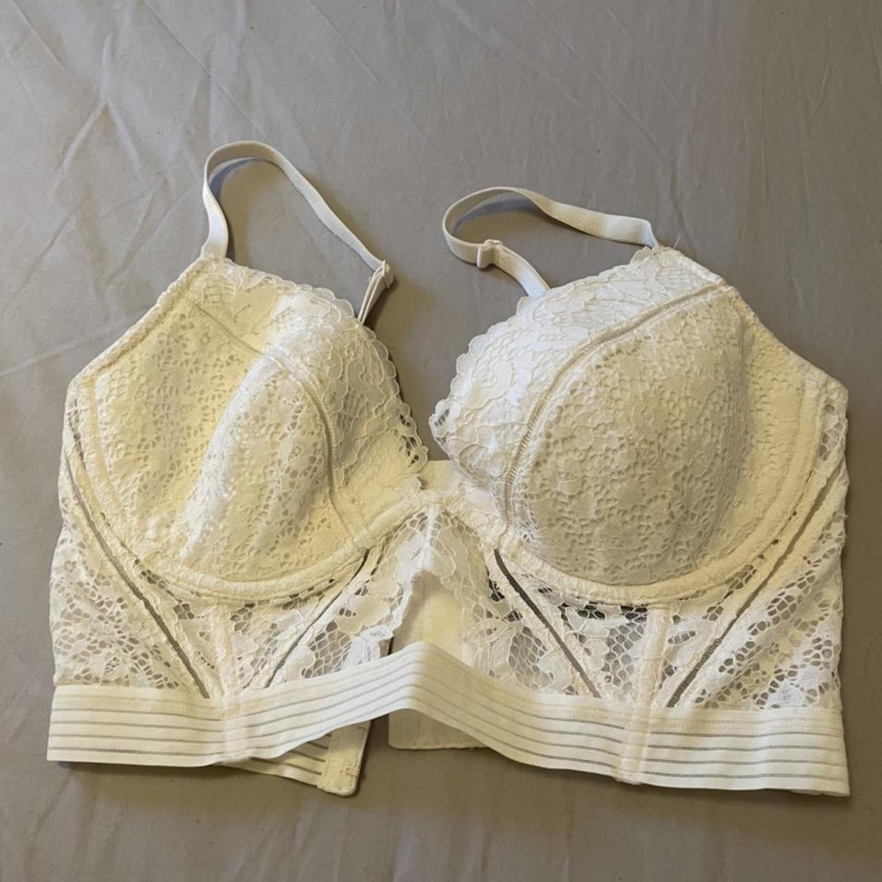 Stunning Victoria’s Secret corset top. Size 34D but... Depop